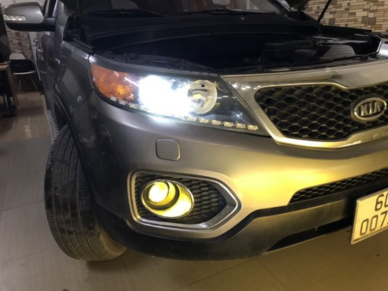 ĐÈN BI GẦM CHO KIA SORENTO 2013, 3 CHẾ ĐỘ MÀU